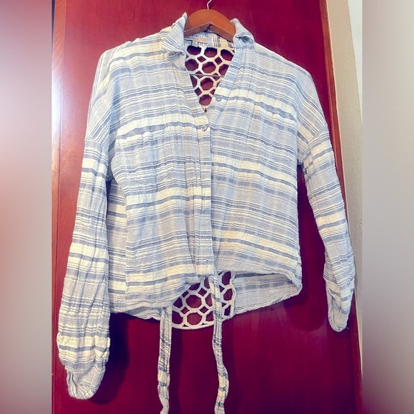 Blu Pepper Stitch Fix Gray Striped Tie Front Top Crop Crochet Sz M Open Back - Picture 3 of 8